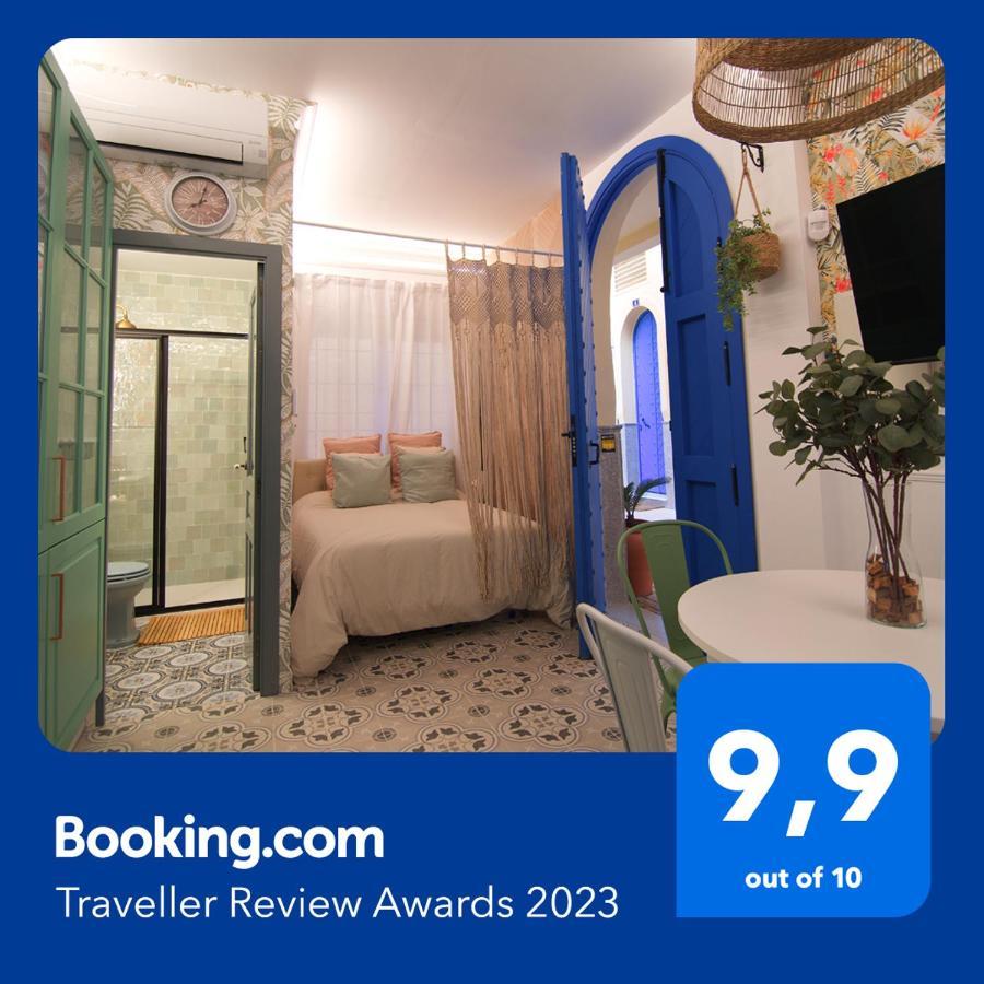Mara'S Apartments Torremolinos La Mar - Beachfront Tiny House - Bajondillo Eksteriør bilde